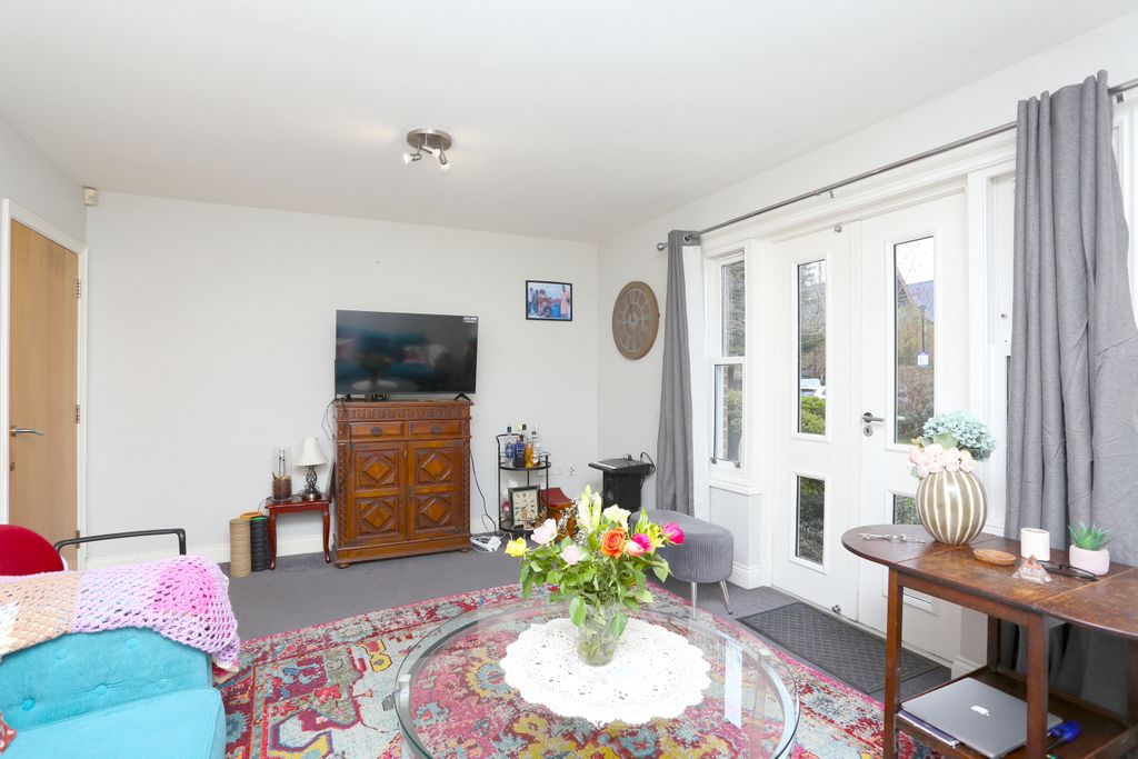 Property photo 3 of 13 Img_1058.Jpg