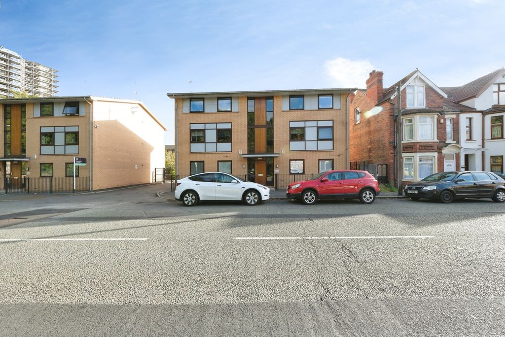 Property photo 1 of 20 Pbox-Img.Jpg