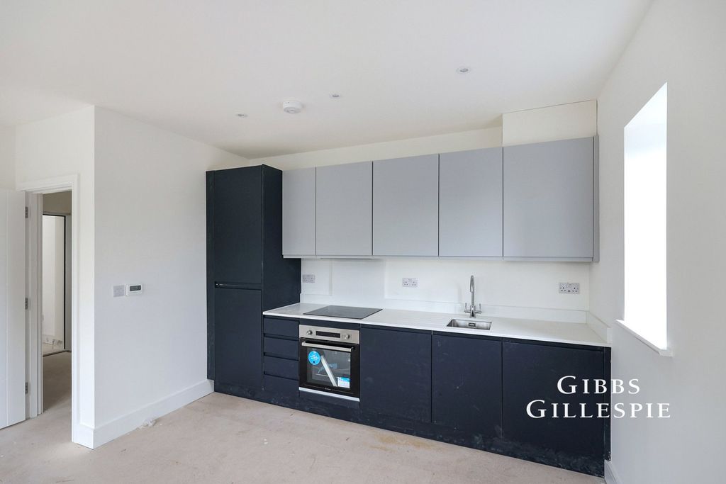 Property photo 2 of 15 Picture No. 05