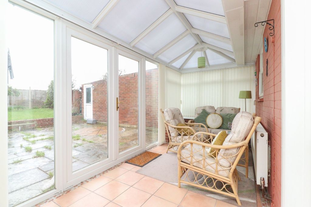 Property photo 3 of 10 Picture 3