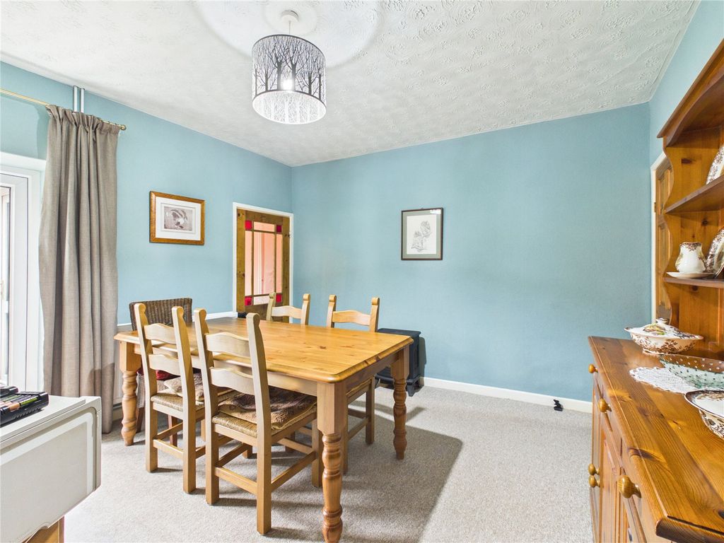 Property photo 2 of 20 Picture No. 06