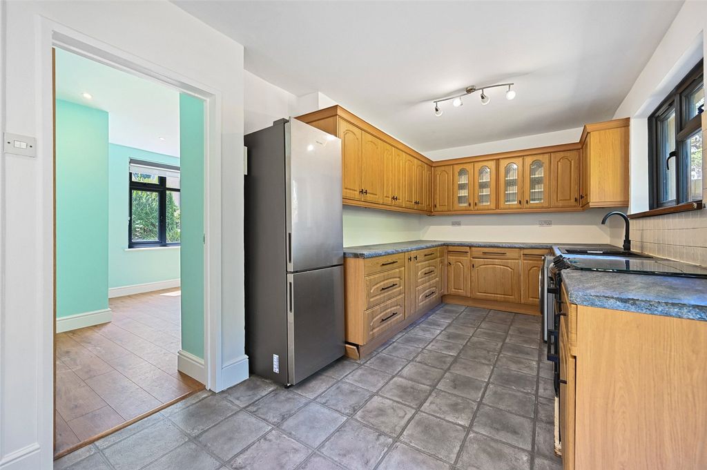 Property photo 3 of 12 Picture No. 08