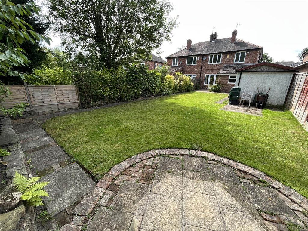 Property photo 3 of 13