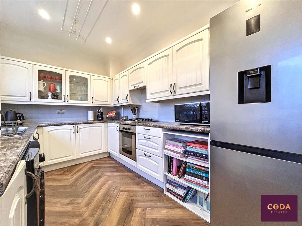 Property photo 3 of 28 Img_3857.Jpg