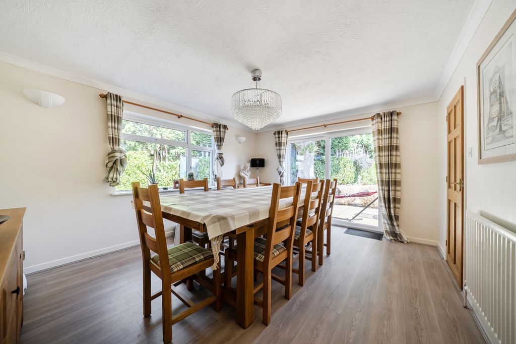 Property photo 3 of 22 Dining