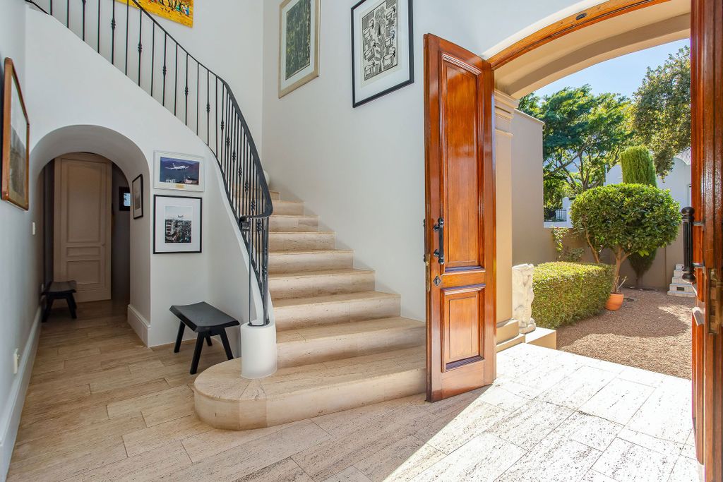 Property photo 2 of 25 Fwi1695056