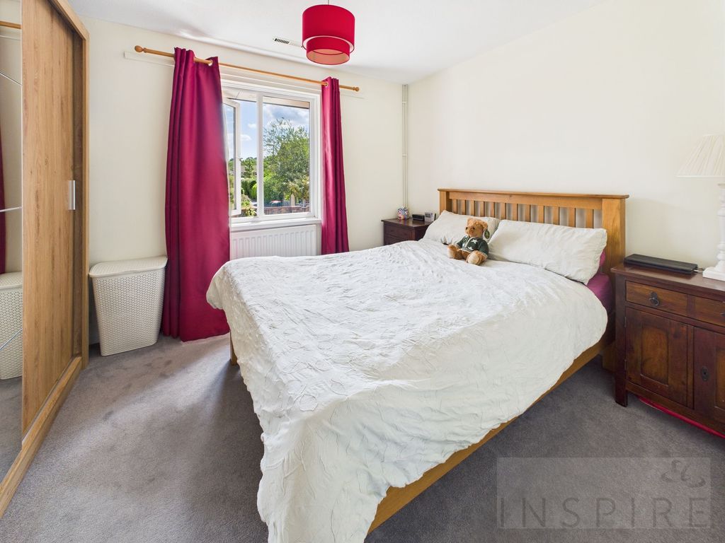 Property photo 2 of 22