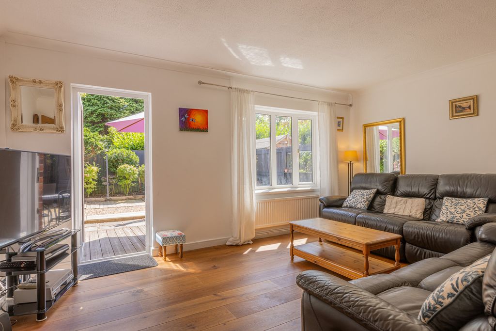 Property photo 3 of 30