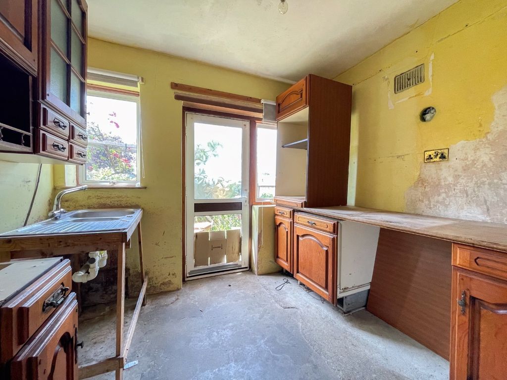 Property photo 3 of 16 4623013