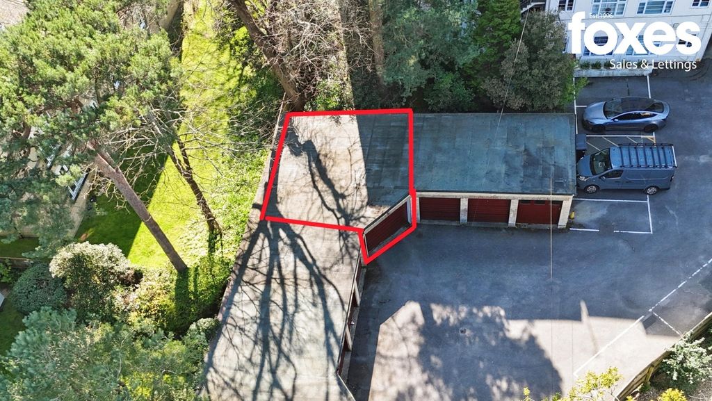 Property photo 2 of 12 5002682