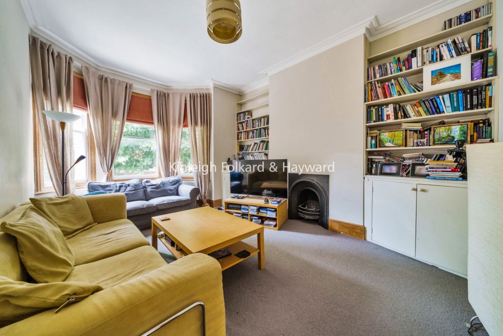 Property photo 3 of 7 20F1A250-E962-44E4-A