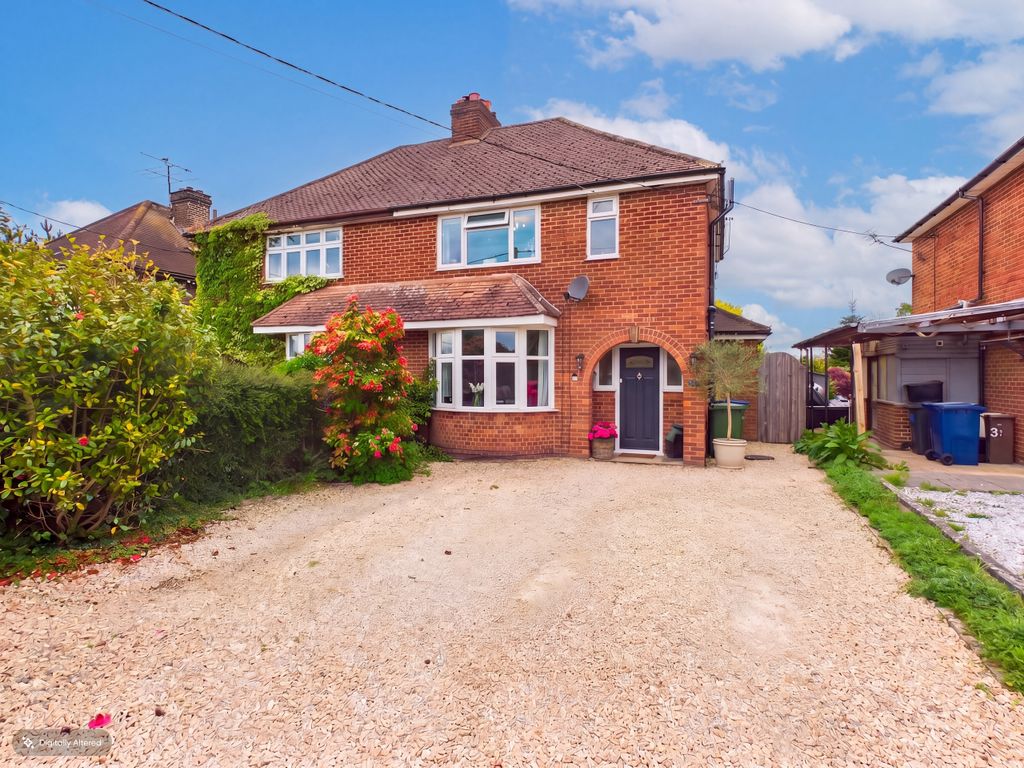 Property photo 1 of 17 33 Watchet Lane