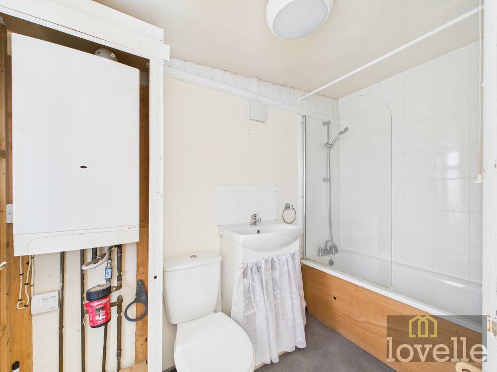 Property photo 3 of 9