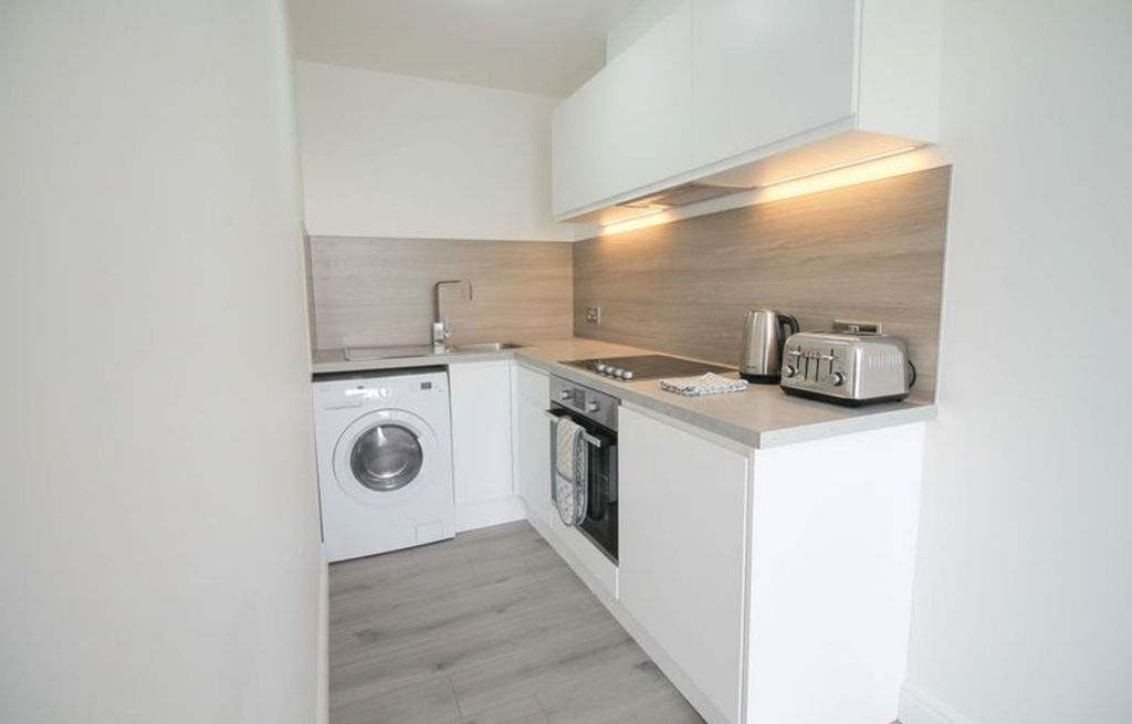 Property photo 2 of 4