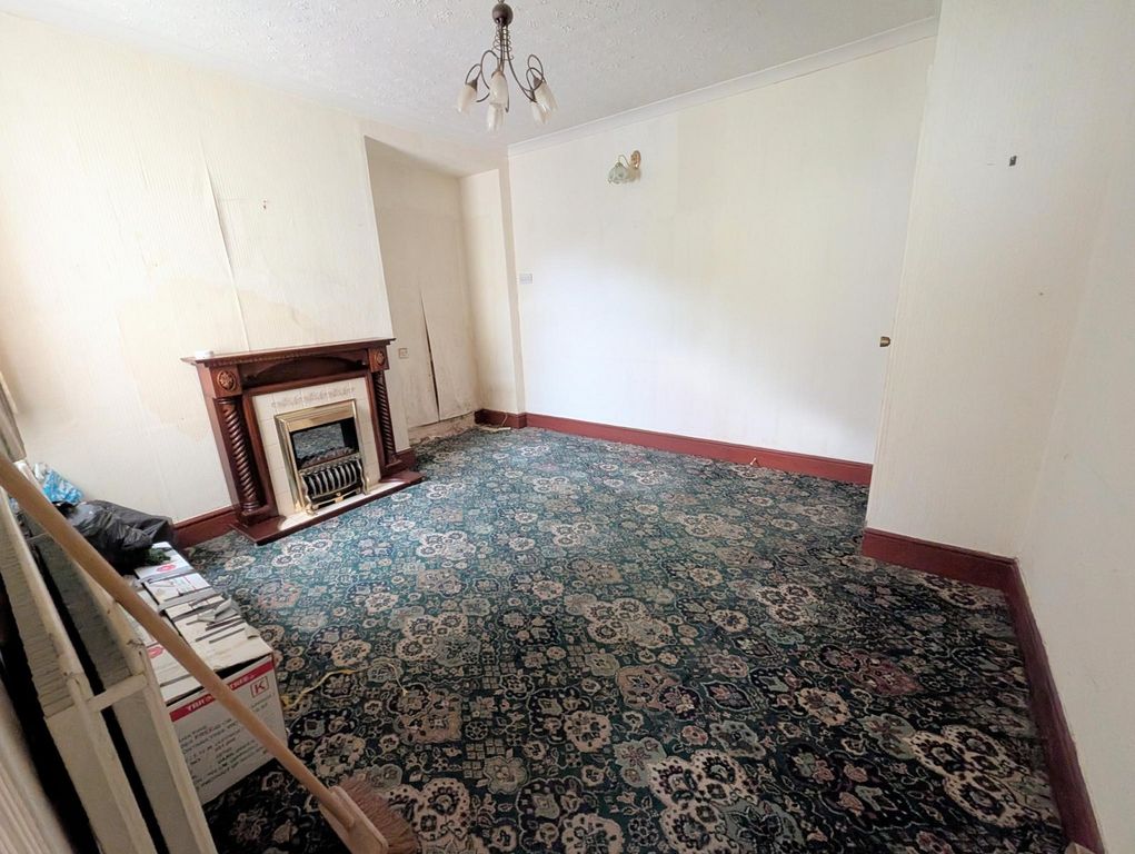 Property photo 3 of 10 Office 3