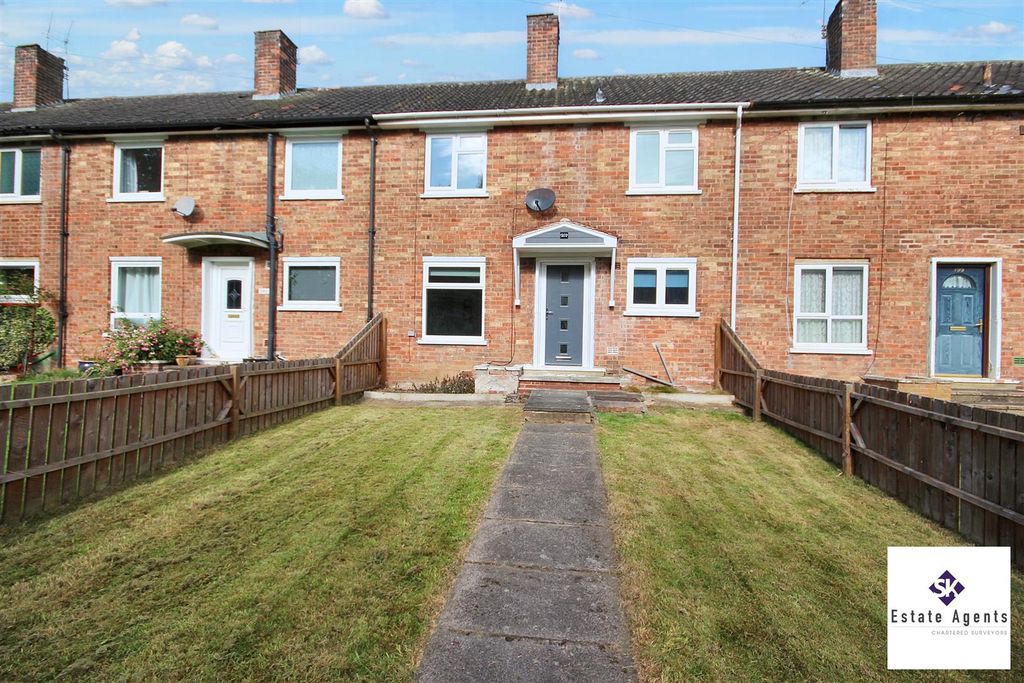 Property photo 1 of 12 Outside