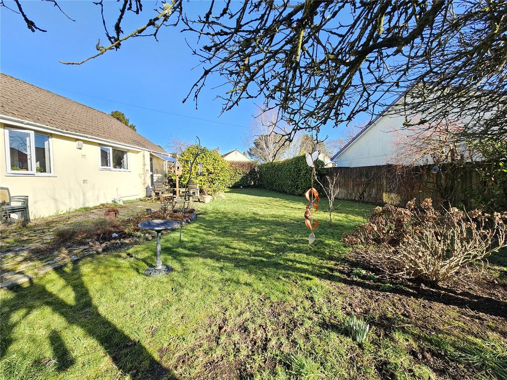 Property photo 2 of 23 Picture No. 04