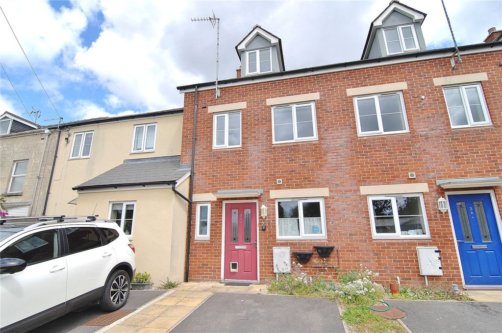 Property photo 1 of 17 Picture No. 15