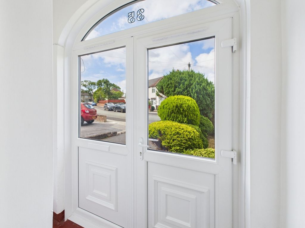 Property photo 2 of 30