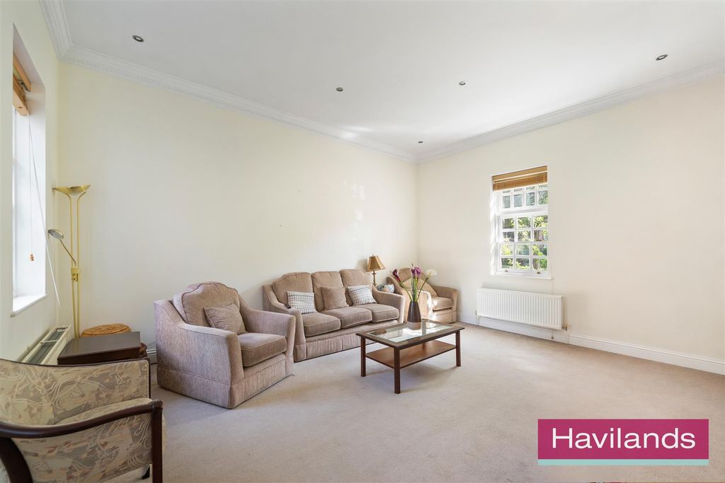 Property photo 3 of 12 Pennington Drive-11.Jpg