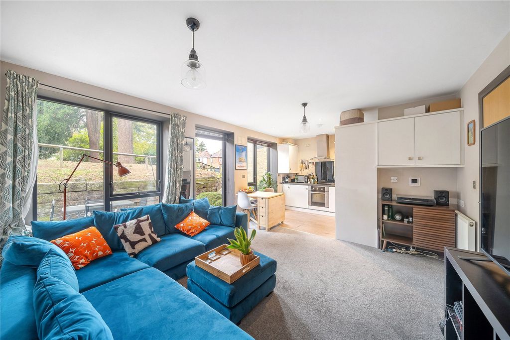 Property photo 1 of 7 Picture No. 08