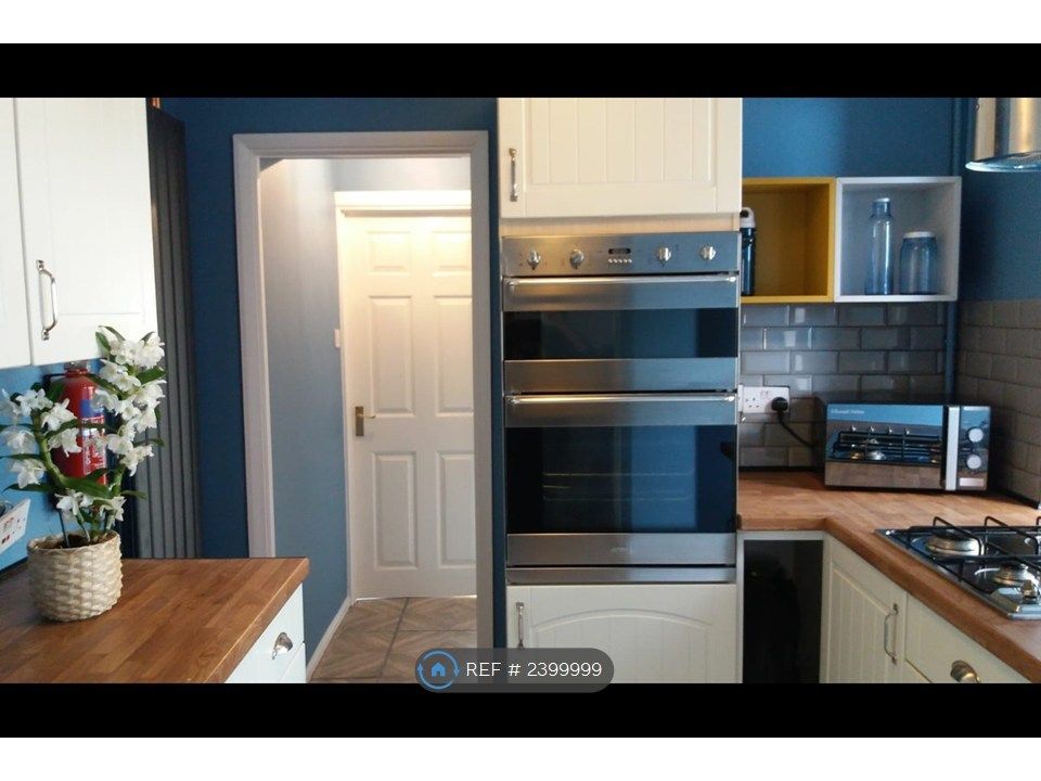 Property photo 1 of 30 Kitchen