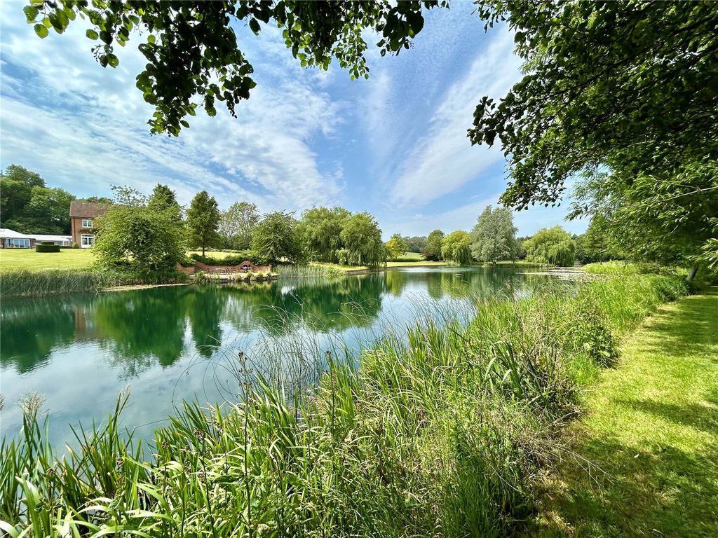 Property photo 3 of 31 Lake