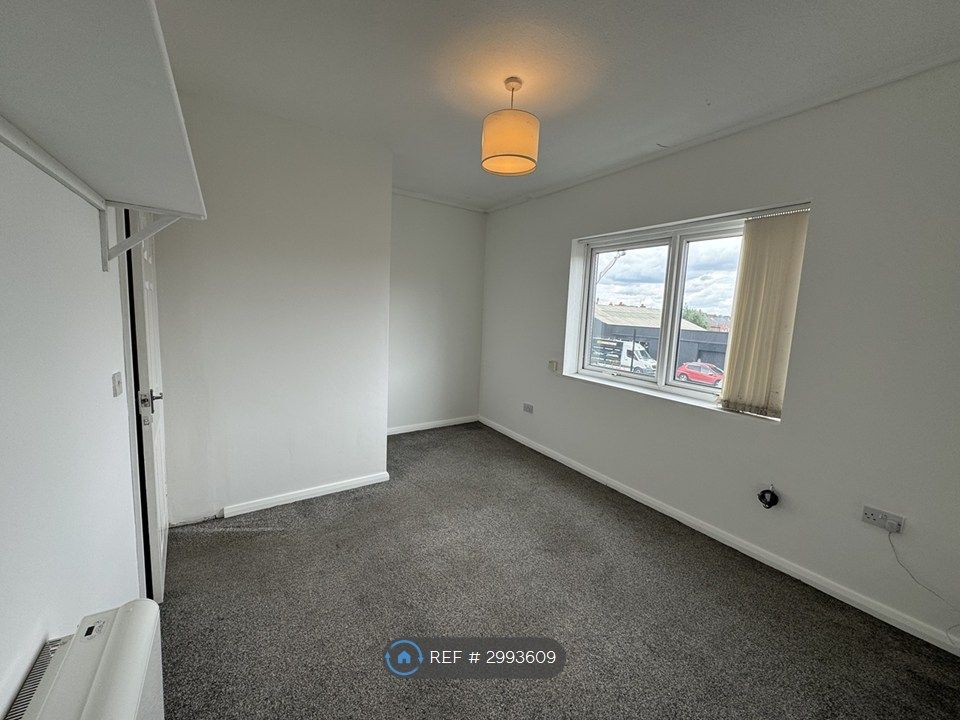 Property photo 2 of 4