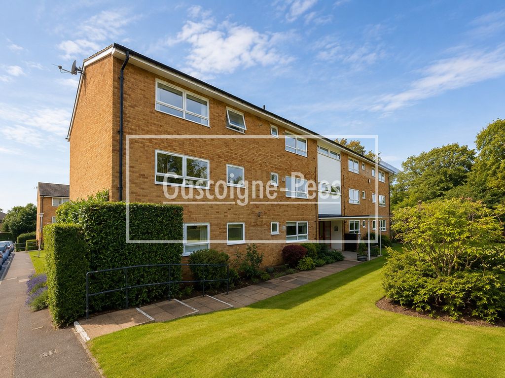 Property photo 1 of 12