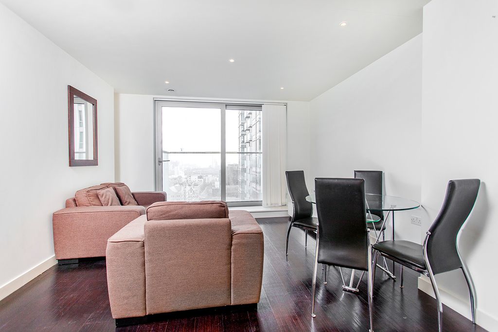 Property photo 1 of 14 A Modern 1 Bedroom, 1 Bathrooms Apartment In Pan Peninsula, Canary Wharf, E14