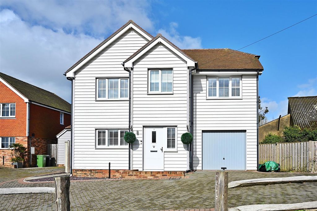 Property photo 1 of 19 Front Elevation