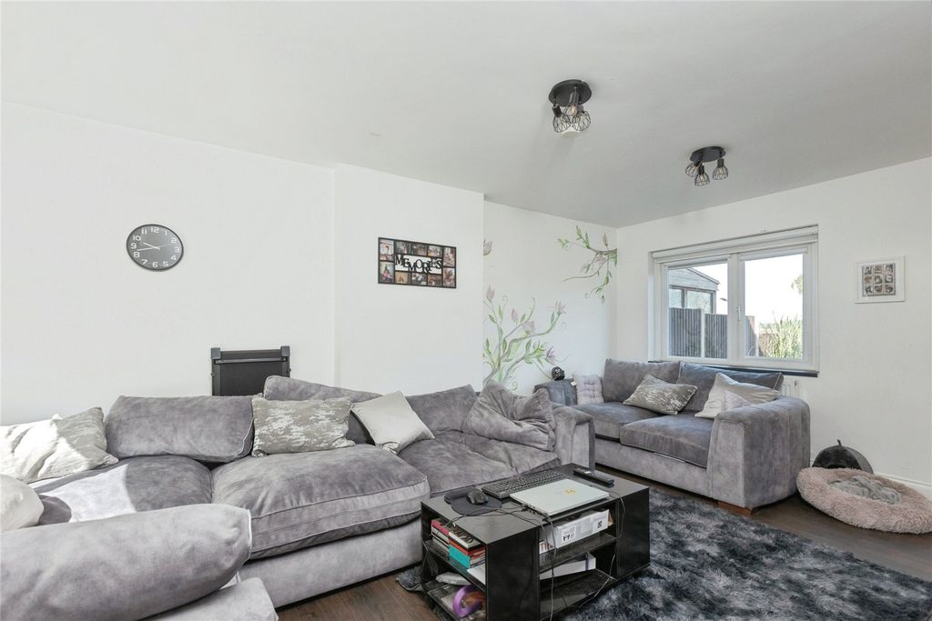 Property photo 1 of 19 Picture No. 94