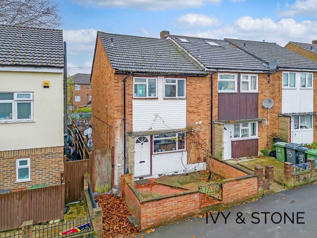 Property photo 1 of 16 3402670