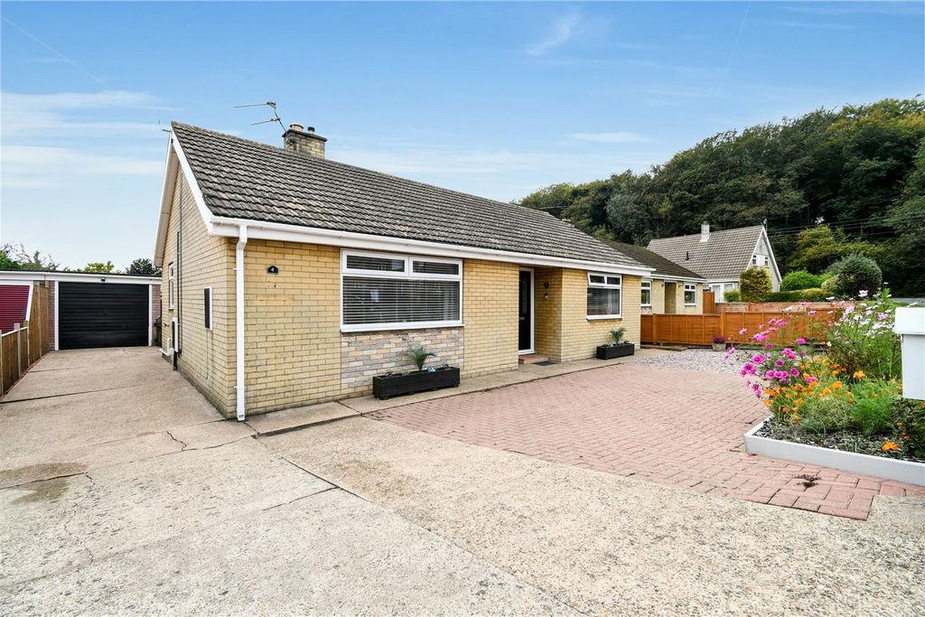 Property photo 1 of 17 Front Elevation