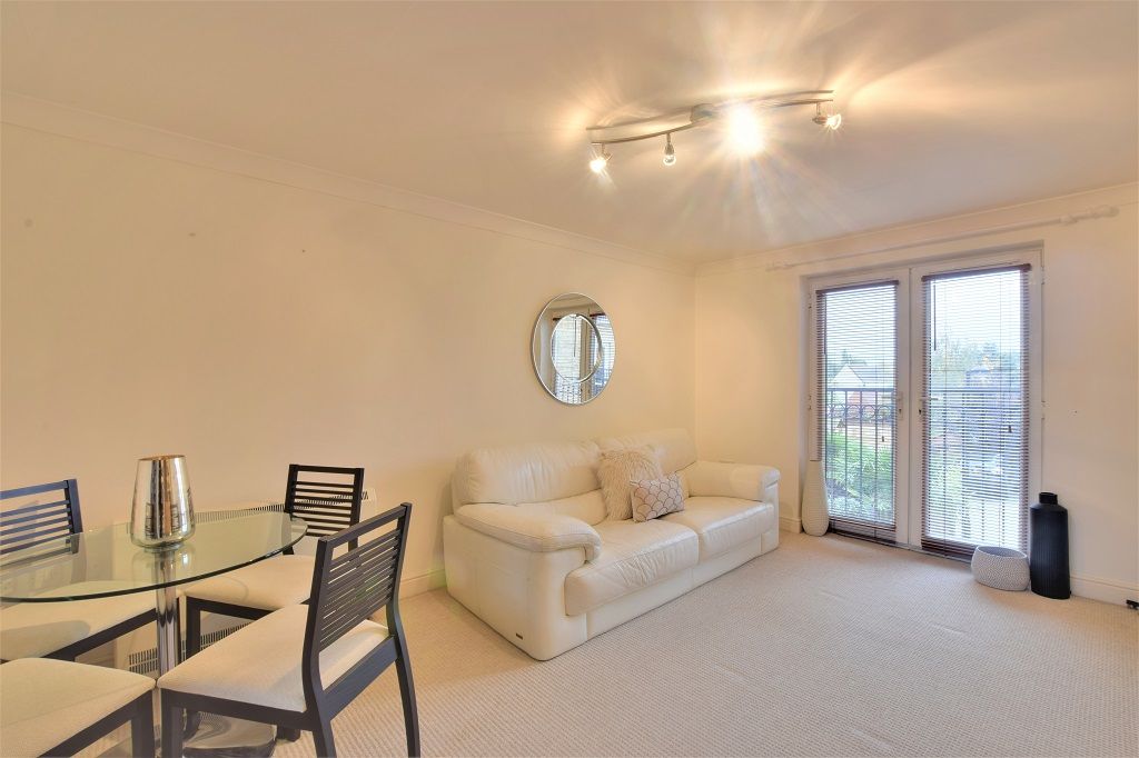 Property photo 3 of 11