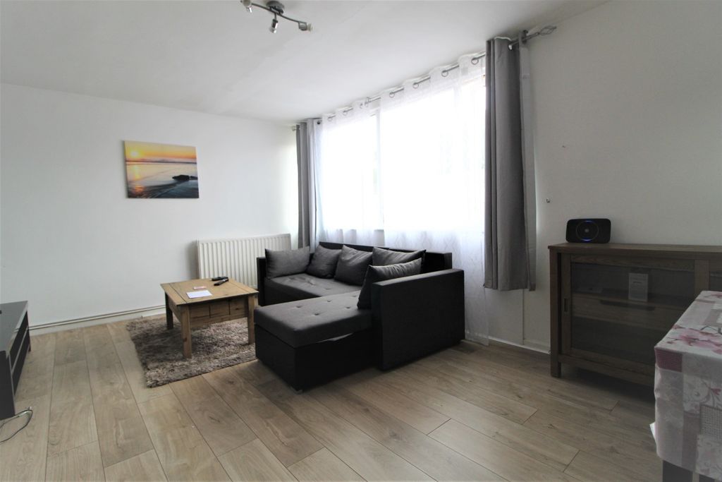 Property photo 2 of 6 1619681