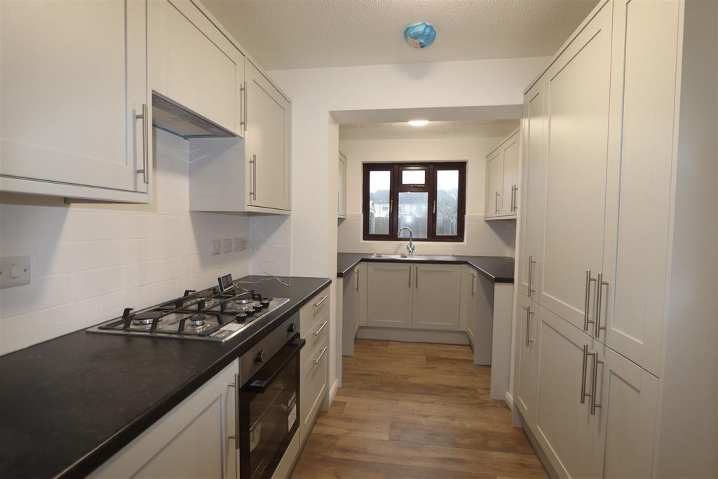 Property photo 2 of 8 Img_2159.Jpg