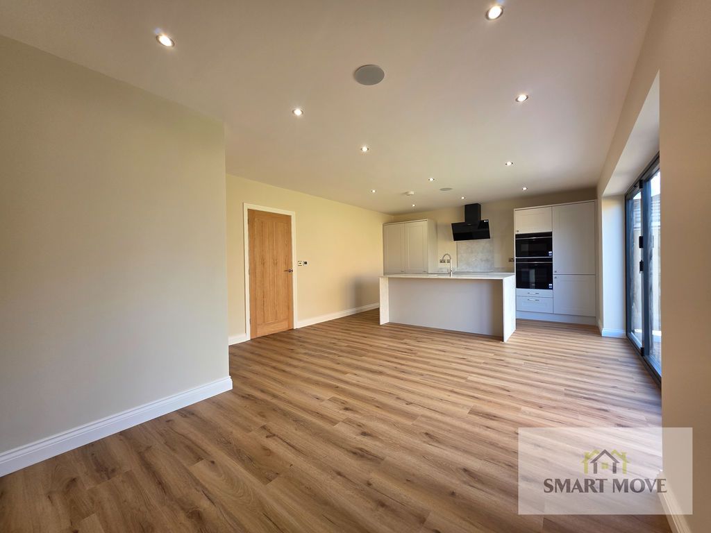 Property photo 2 of 25 Kitchen Family Room