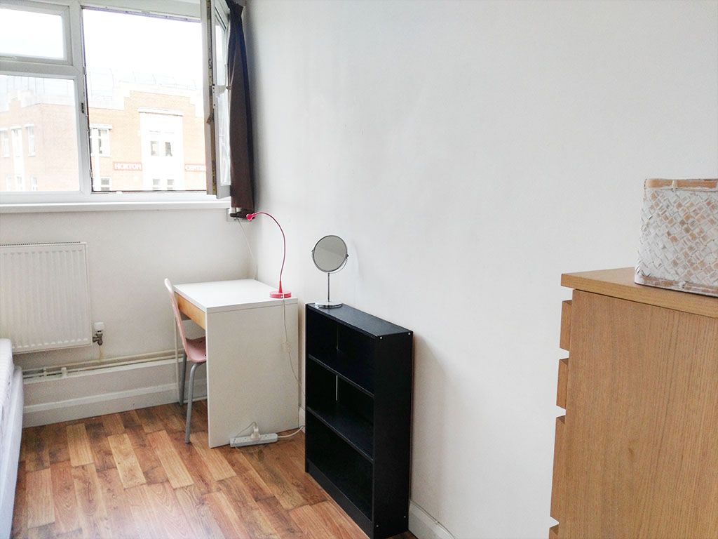 Property photo 3 of 10