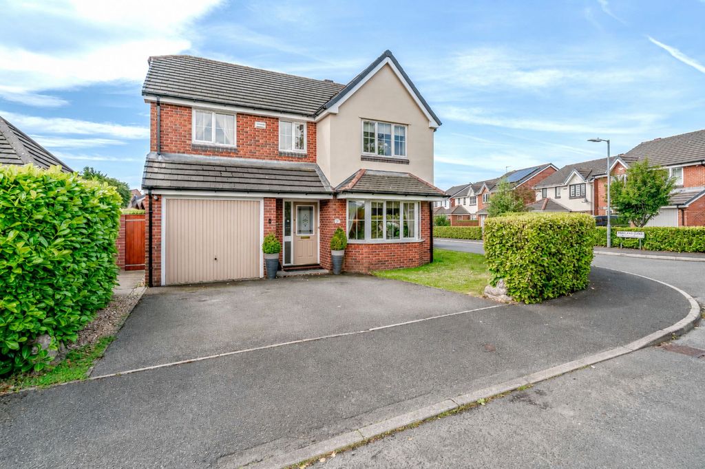 Property photo 1 of 54