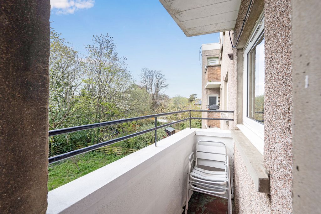 Property photo 3 of 11 Property Image 3