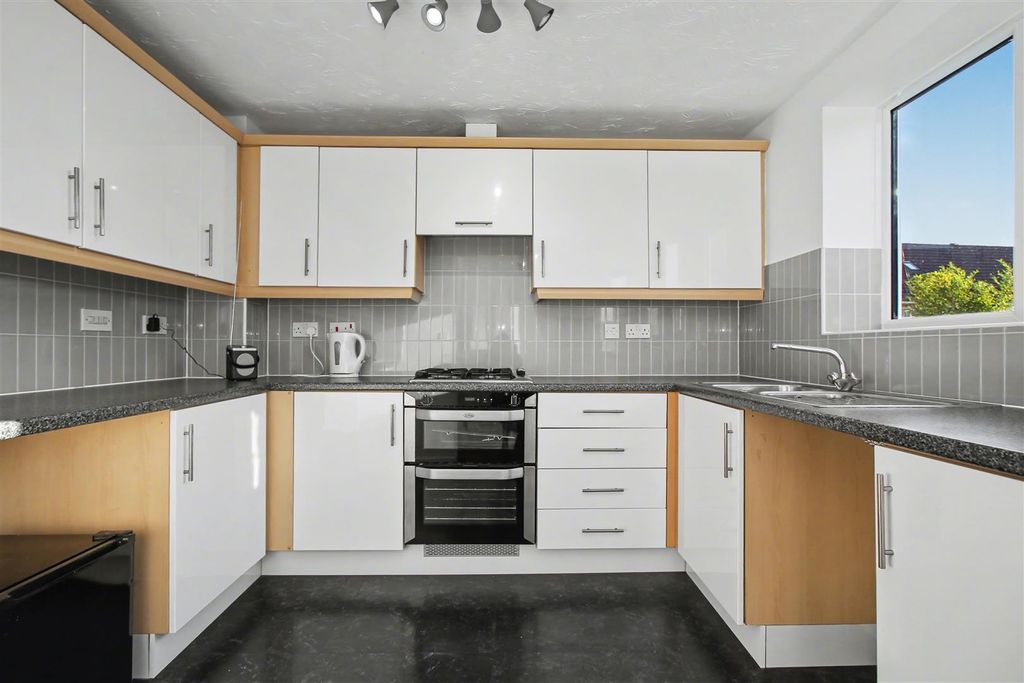 Property photo 3 of 24 Img_3141.Jpg