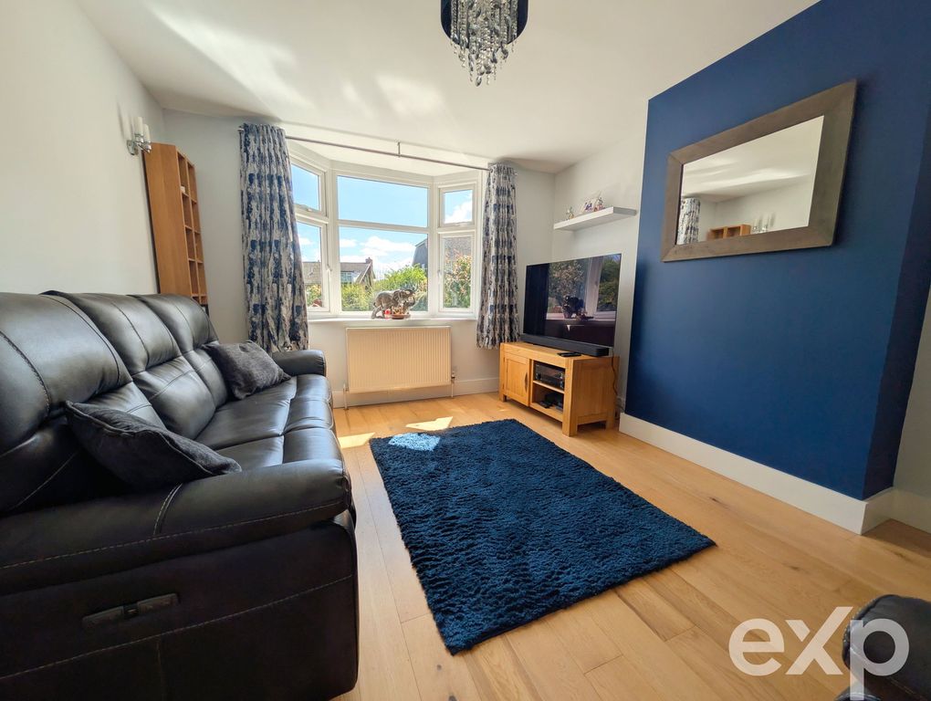 Property photo 2 of 22