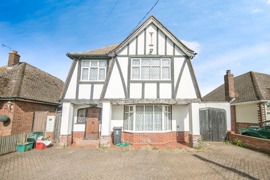 Property photo 1 of 17
