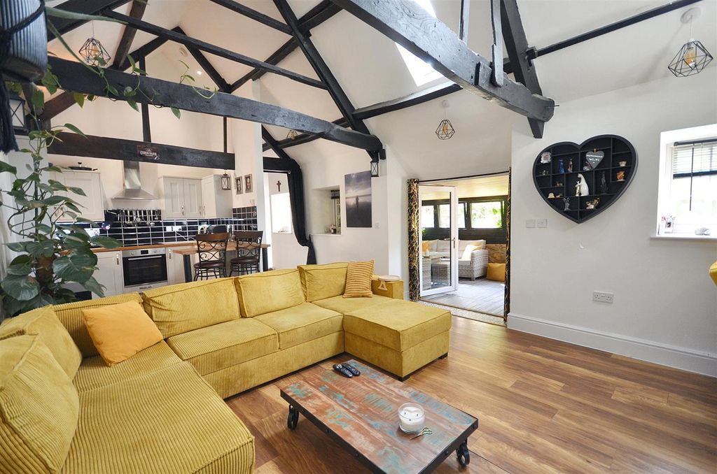 Property photo 2 of 12 Open Plan Living Space