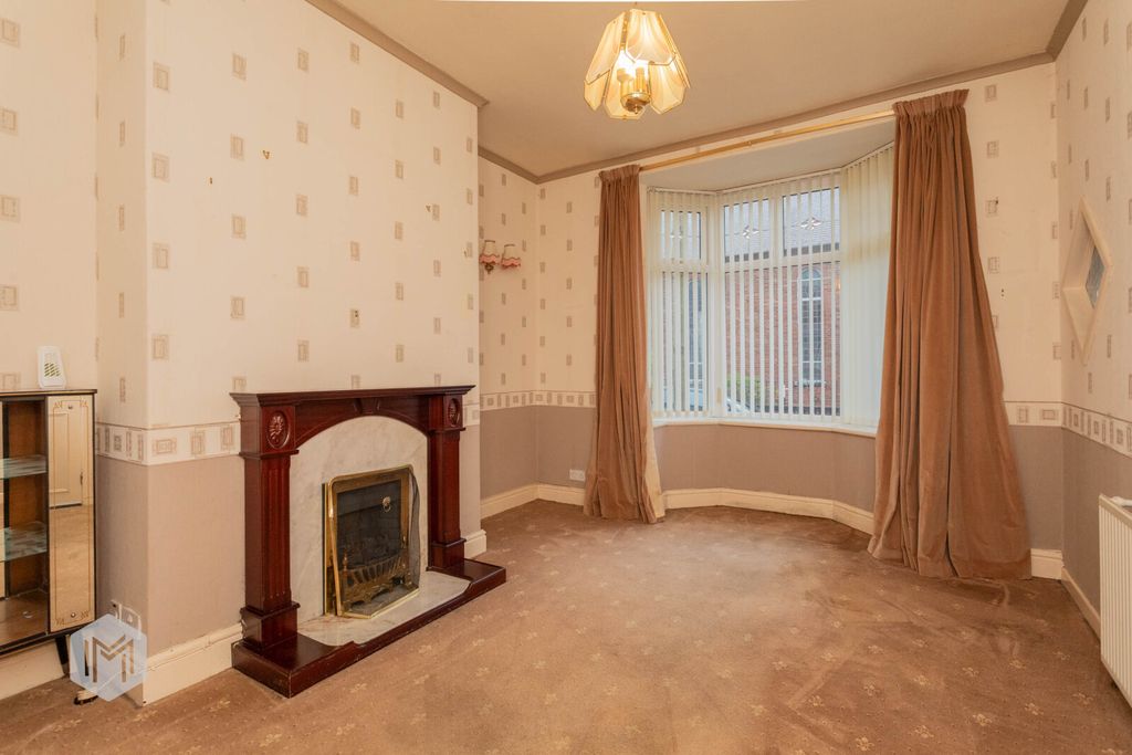 Property photo 2 of 22 Picture No. 01