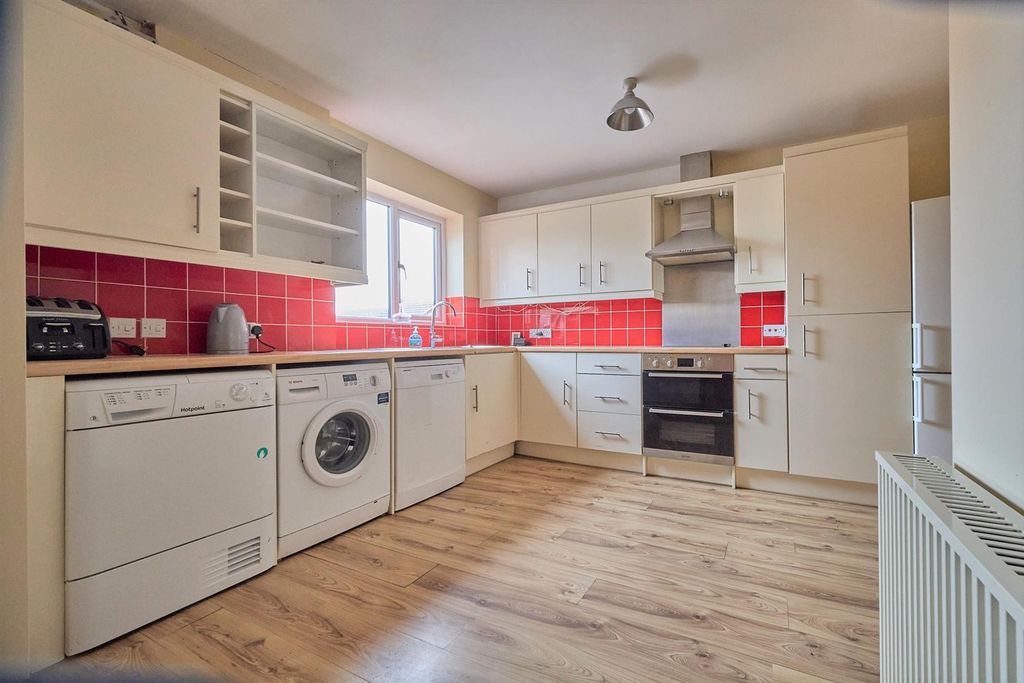 Property photo 2 of 13 Peppers Close Montsorrel 1.Jpg