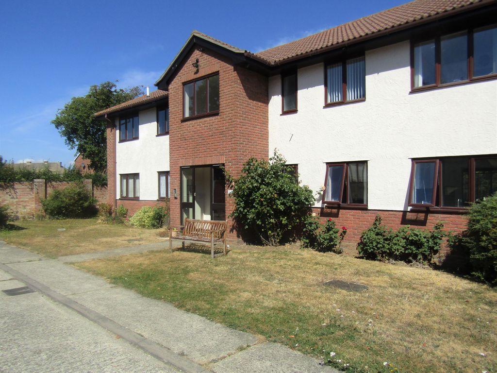 Property photo 1 of 1