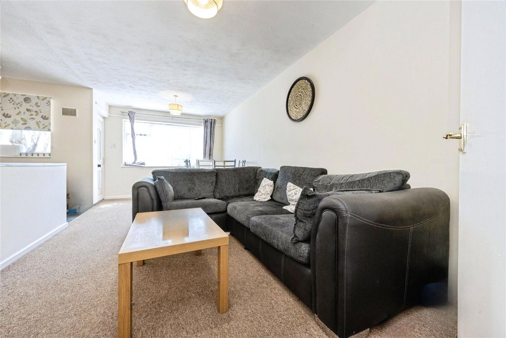 Property photo 2 of 11 Picture No. 39