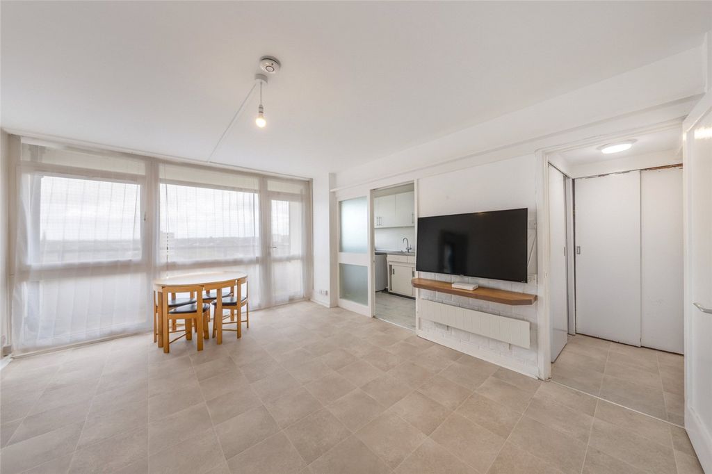 Property photo 1 of 11 Picture No. 07
